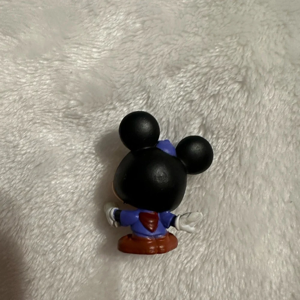 Disney Doorables: Let's Go - Camping Getaway - Mickey Mouse (RARE)